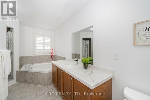 335 Bessborough Drive, Milton, ON - Indoor Photo Showing Bathroom