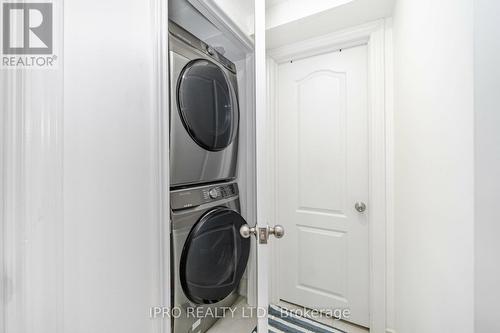 335 Bessborough Drive, Milton, ON - Indoor Photo Showing Laundry Room