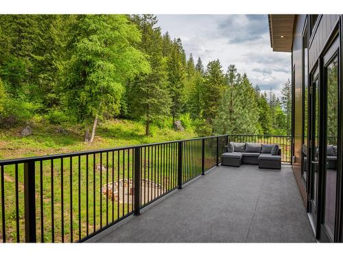 1959 Sandy Road, Castlegar, BC - Outdoor