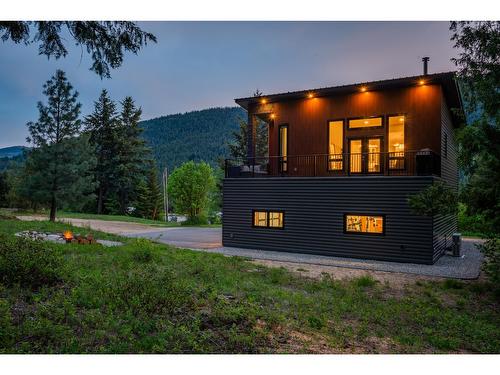 1959 Sandy Road, Castlegar, BC - Outdoor