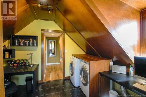 583 Hall Road, Passekeag, NB - Indoor Photo Showing Laundry Room