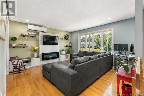 132 Tipperary Street, Shediac, NB - Indoor Photo Showing Living Room With Fireplace