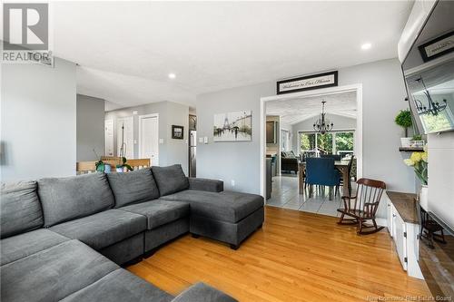 132 Tipperary Street, Shediac, NB - Indoor Photo Showing Living Room