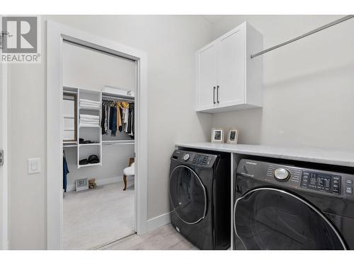 1870 Tallgrass Trail, Kelowna, BC - Indoor Photo Showing Laundry Room