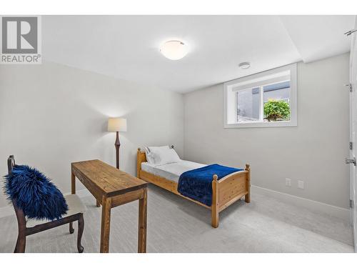 1870 Tallgrass Trail, Kelowna, BC - Indoor Photo Showing Bedroom