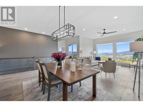 1870 Tallgrass Trail, Kelowna, BC - Indoor Photo Showing Dining Room