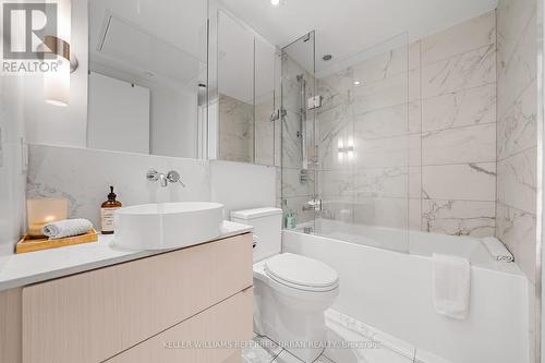 4102 - 161 Roehampton Avenue, Toronto, ON - Indoor Photo Showing Bathroom