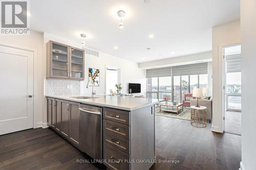 314 - 3028 Creekshore Common, Oakville, ON - Indoor Photo Showing Kitchen