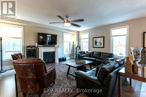 187 Findlay Drive, Collingwood, ON - Indoor Photo Showing Living Room With Fireplace