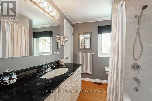 268 Main Street, Erin, ON - Indoor Photo Showing Bathroom