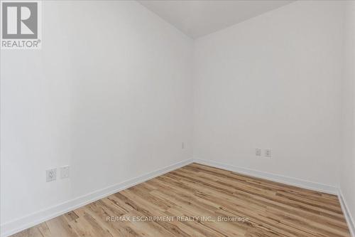 1001 - 450 Dundas Street E, Hamilton, ON - Indoor Photo Showing Other Room