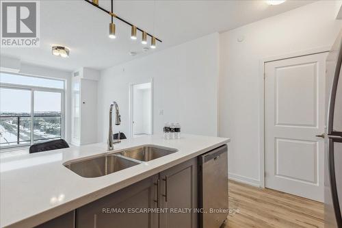 1001 - 450 Dundas Street E, Hamilton, ON - Indoor Photo Showing Kitchen With Double Sink