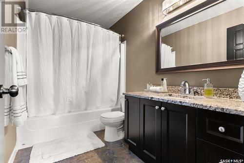 4818 Sandpiper Crescent E, Regina, SK - Indoor Photo Showing Bathroom