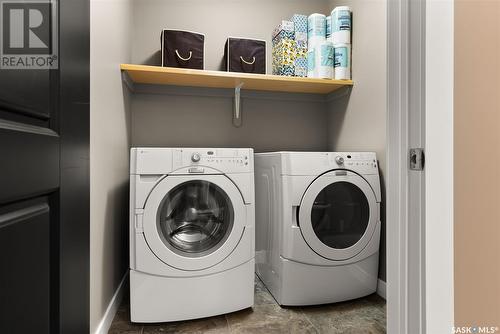 4818 Sandpiper Crescent E, Regina, SK - Indoor Photo Showing Laundry Room