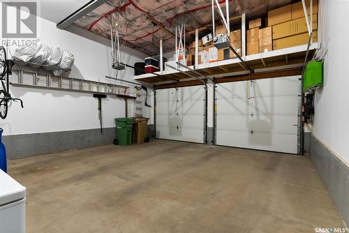 4818 Sandpiper Crescent E, Regina, SK - Indoor Photo Showing Garage