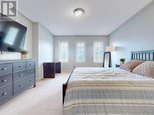 22 Westacott Crescent N, Ajax, ON - Indoor Photo Showing Bedroom