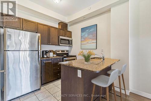 #204 - 84 Aspen Springs Drive, Clarington (Bowmanville), ON - Indoor Photo Showing Kitchen