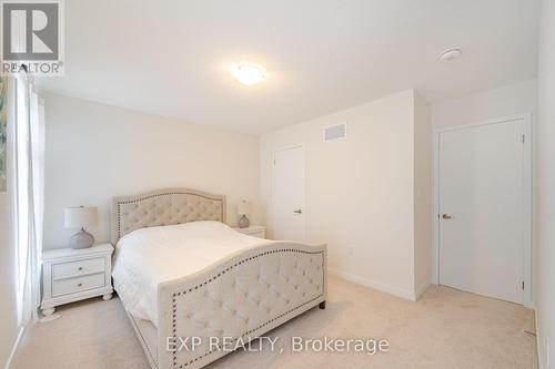 1445 Bradenton Path, Oshawa, ON - Indoor Photo Showing Bedroom