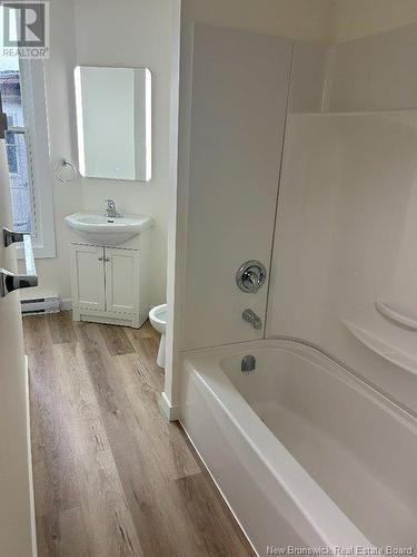 14-16 Exmouth Street, Saint John, NB - Indoor Photo Showing Bathroom