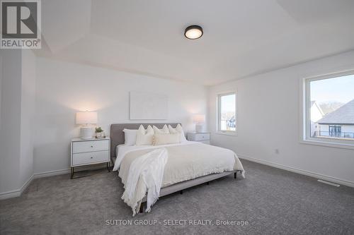 8 Hazelwood Path, Thames Centre (Dorchester), ON - Indoor Photo Showing Bedroom