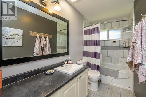 8780 Robson Road, Prince George, BC - Indoor Photo Showing Bathroom