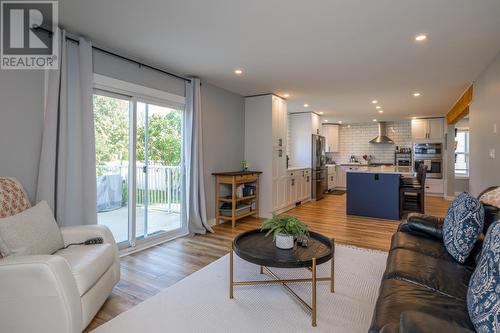 4556 Otway Road, Prince George, BC - Indoor Photo Showing Living Room