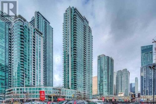 2306 - 16 Yonge Street, Toronto (Waterfront Communities), ON - Outdoor With Facade