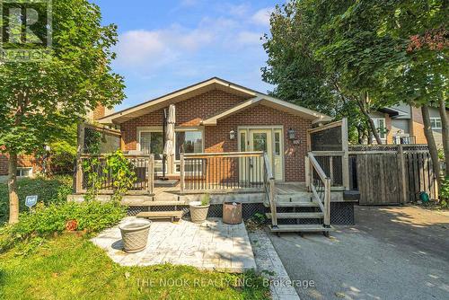 1097 St Andrews Court, Oshawa (Donevan), ON - Outdoor