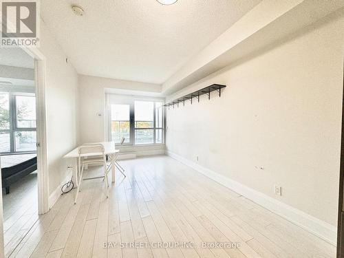 316 - 120 Harrison Garden Boulevard, Toronto (Willowdale East), ON - Indoor Photo Showing Other Room