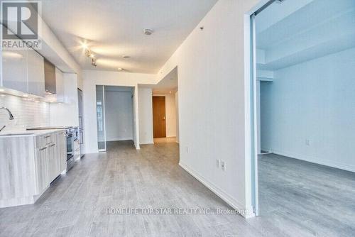 1119 - 251 Jarvis Street, Toronto (Church-Yonge Corridor), ON - Indoor Photo Showing Kitchen