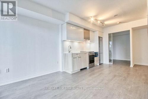 1119 - 251 Jarvis Street, Toronto (Church-Yonge Corridor), ON - Indoor Photo Showing Kitchen