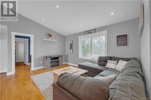 19 Friars Drive, Baxters Corner, NB - Indoor Photo Showing Living Room