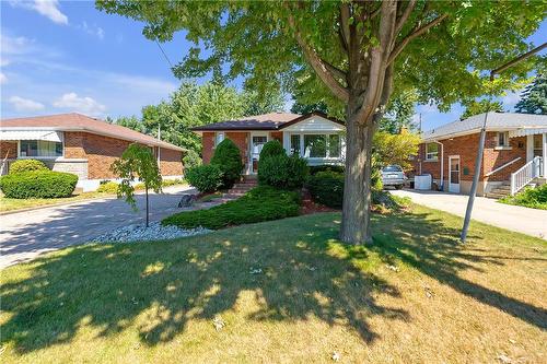 106 Fernwood Crescent, Hamilton, ON - Outdoor