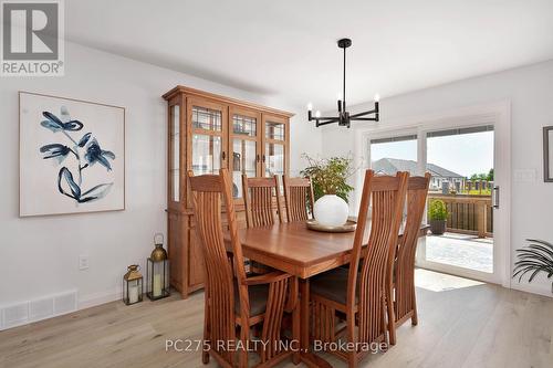 101 Kamal Drive, Sarnia, ON - Indoor Photo Showing Dining Room