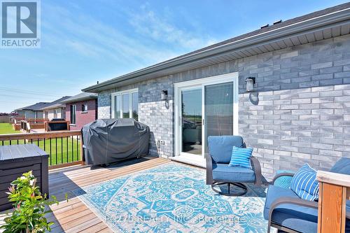 101 Kamal Drive, Sarnia, ON - Outdoor With Deck Patio Veranda With Exterior