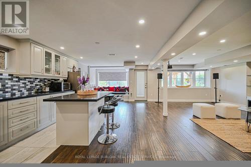 96 Antibes Drive, Brampton (Credit Valley), ON - Indoor Photo Showing Kitchen With Upgraded Kitchen