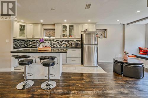 96 Antibes Drive, Brampton (Credit Valley), ON - Indoor Photo Showing Kitchen With Upgraded Kitchen