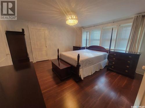 300 Main Street, Wilkie, SK - Indoor Photo Showing Bedroom