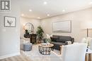 25 Duchess Drive, Cambridge, ON  - Indoor Photo Showing Living Room 