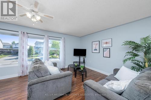 151 Milligan Street, Centre Wellington (Fergus), ON - Indoor Photo Showing Living Room