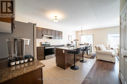 4422 Mann Street, Niagara Falls (Chippawa), ON - Indoor Photo Showing Kitchen