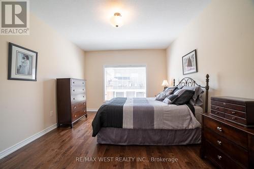 4422 Mann Street, Niagara Falls (Chippawa), ON - Indoor Photo Showing Bedroom