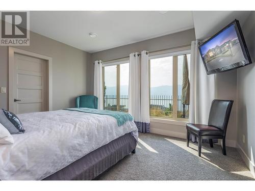 1420 Pinot Noir Drive, West Kelowna, BC - Indoor Photo Showing Bedroom