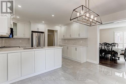 29 Aloe Avenue, Richmond Hill (Oak Ridges Lake Wilcox), ON - Indoor Photo Showing Kitchen