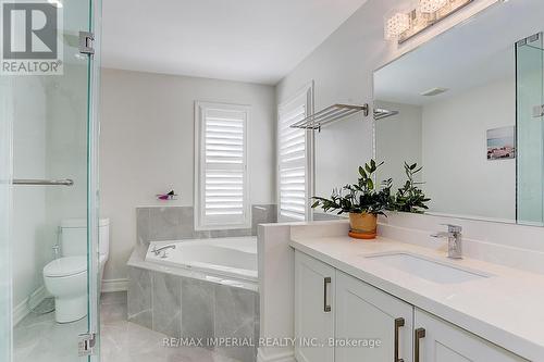 29 Aloe Avenue, Richmond Hill (Oak Ridges Lake Wilcox), ON - Indoor Photo Showing Bathroom