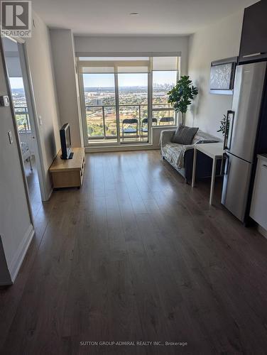 3804 - 36 Park Lawn Road, Toronto, ON - Indoor Photo Showing Living Room