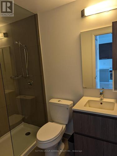 3804 - 36 Park Lawn Road, Toronto, ON - Indoor Photo Showing Bathroom