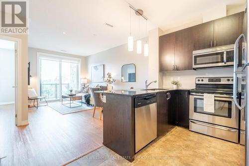 208 - 33 Whitmer Street, Milton (Scott), ON - Indoor Photo Showing Kitchen