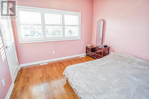 55 Naperton Drive, Brampton (Sandringham-Wellington), ON - Indoor Photo Showing Bedroom