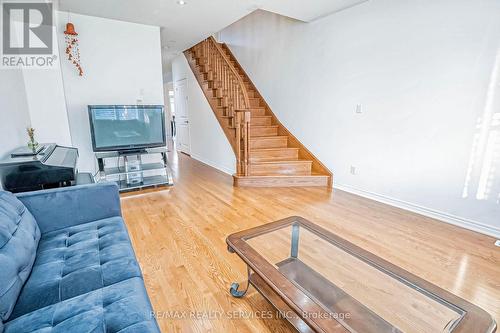 55 Naperton Drive, Brampton, ON - Indoor Photo Showing Living Room